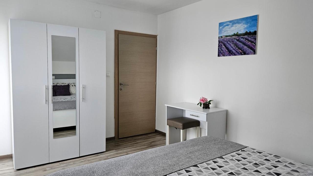 סמולג'אנאק Apartment Andrea מראה חיצוני תמונה