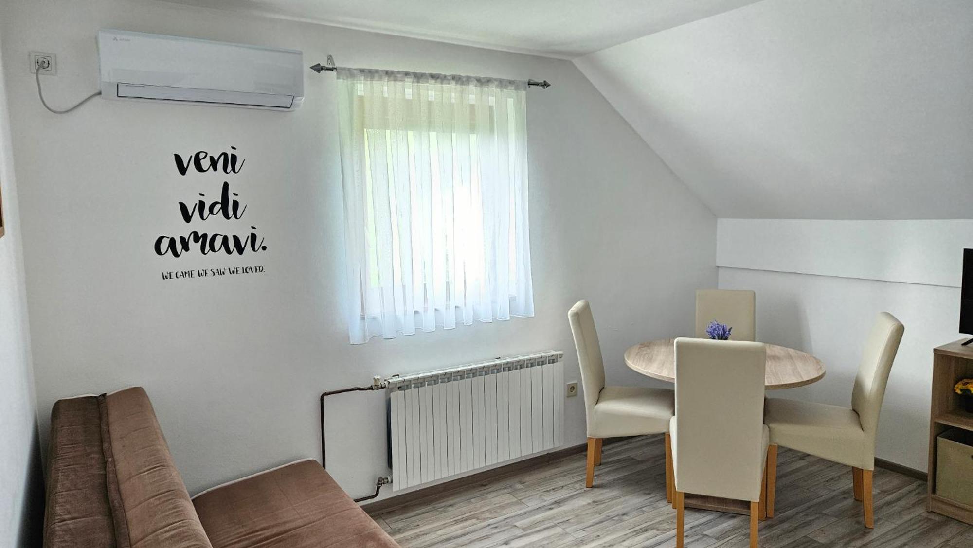 סמולג'אנאק Apartment Andrea מראה חיצוני תמונה